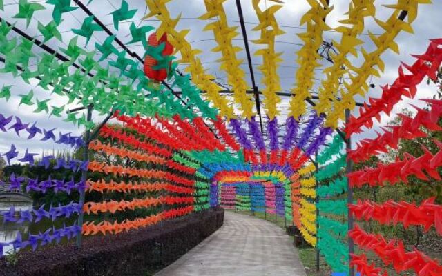 Yeyuan Hotspring Holiday Hotel