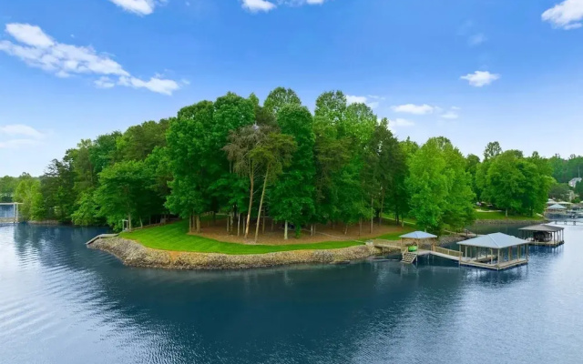 Grand Bay