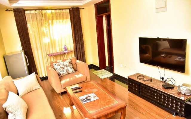 Four Vins Hotel & Apartments