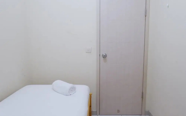 Comfy 2Br @ Grand Center Point Apartment