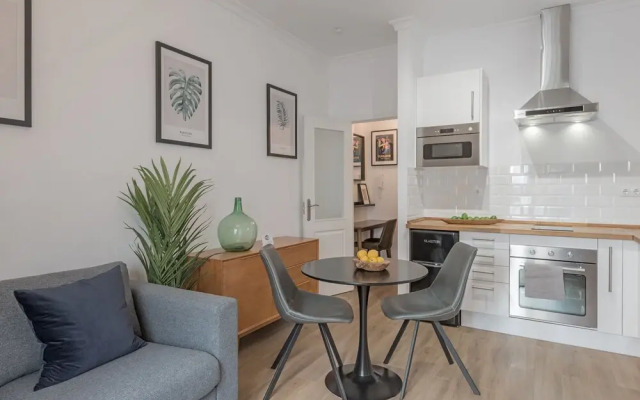 San Juan Flat Surthy Apartments