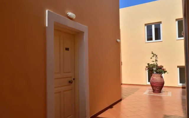 Hiona Villa