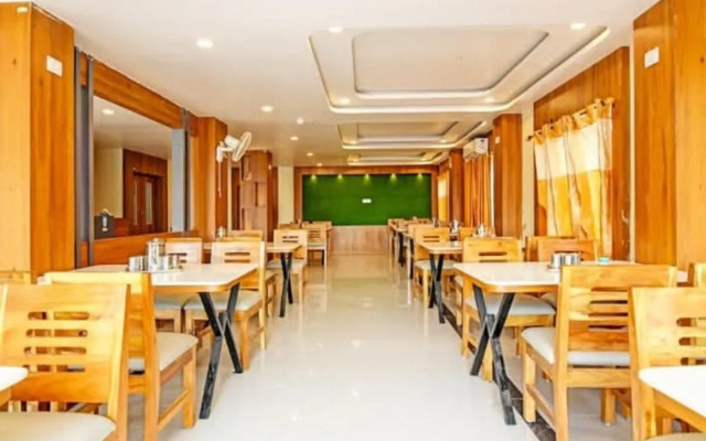 Hotel Elysian Premium