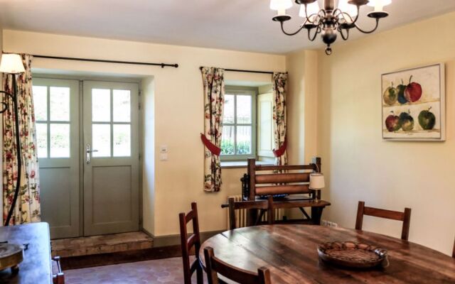 Holiday Home la Maison du Chateau