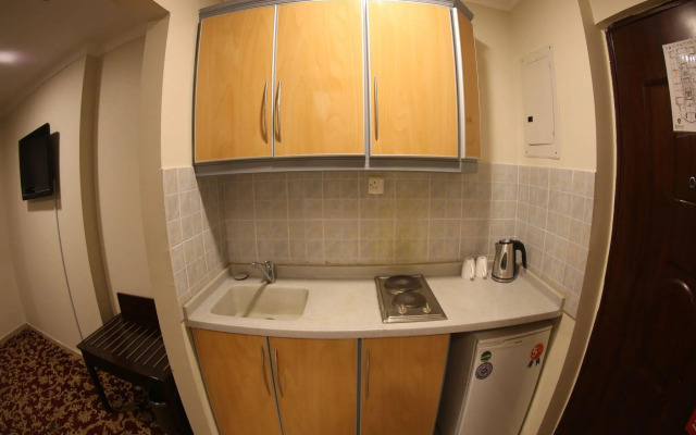 Golden Manafea Hotel