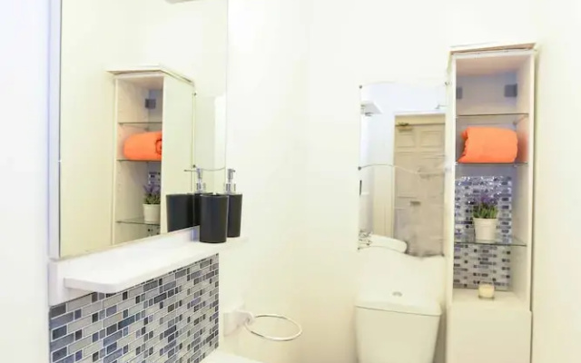 Union Street Apartment