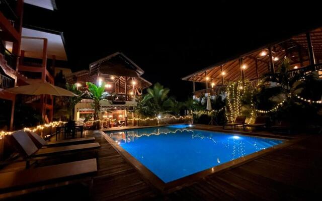 Rainforest Huahin Hotel