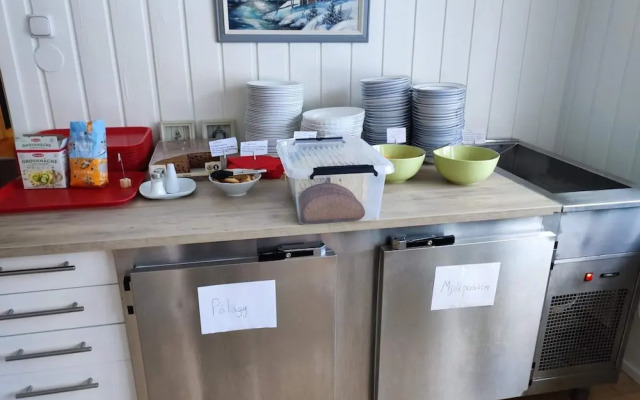 2 Person Holiday Park Home in Sundswall