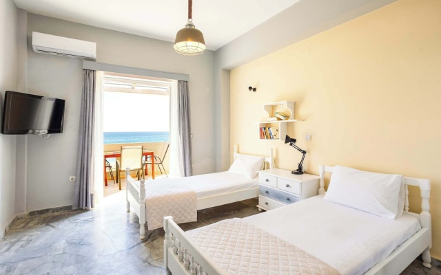 Beachfront Nest Memi Koroni-seaheaven House B1