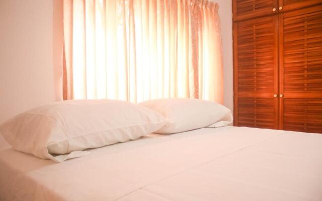 Dironche Villa-Porto Bello