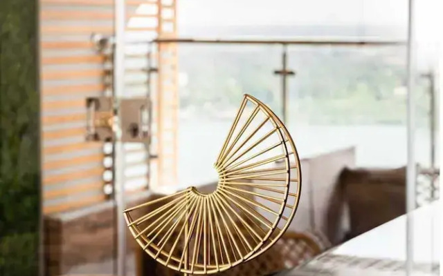 Xuru Stays I The Paragon Of The Nile 2 BDR Apt. @ Maadi