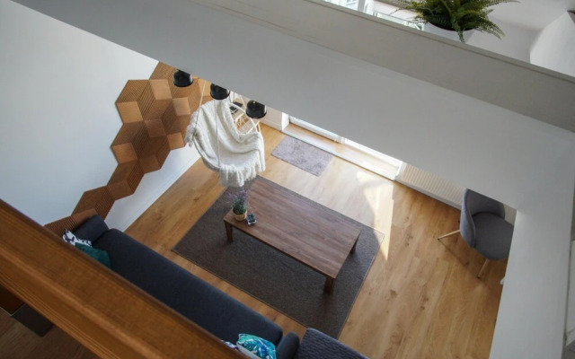 TimeGoesSlow Cozy Attic City Center