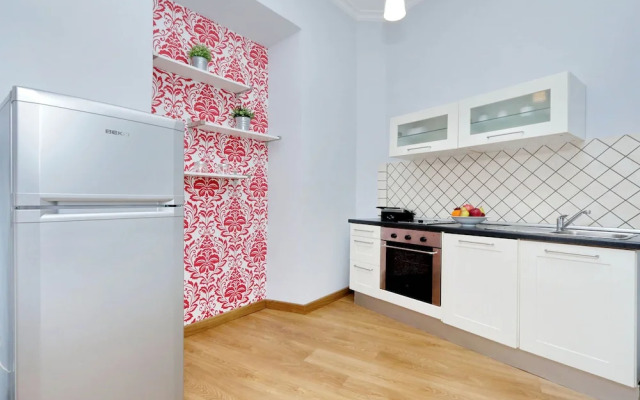 Cozy Tritone - My Extra Home