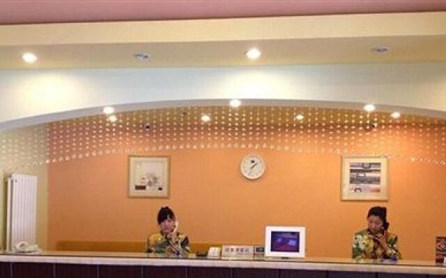 Home Inn Xinghai Square - Dalian