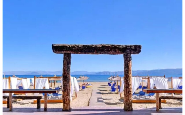 Island Beach Resort - Adults Only