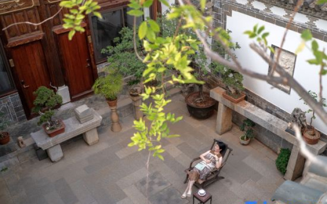 Zuo  Yuan  Resort