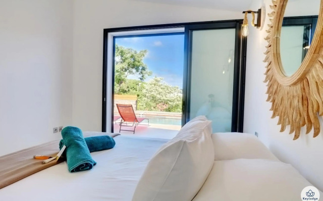 Villa Aïna - Piscine 4 étoiles - Vue mer - Saint Leu