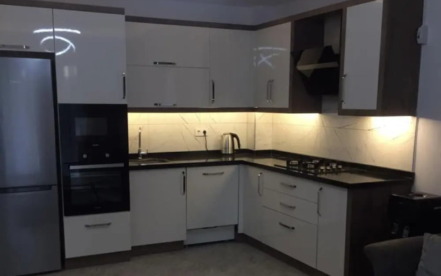 Stylish Ground Floor 3-bed Apartment in Dalyan