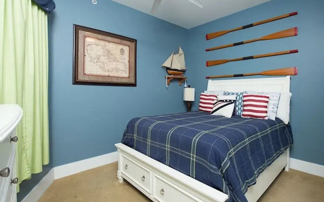 Caribe Penthouse - 3 Br Condo