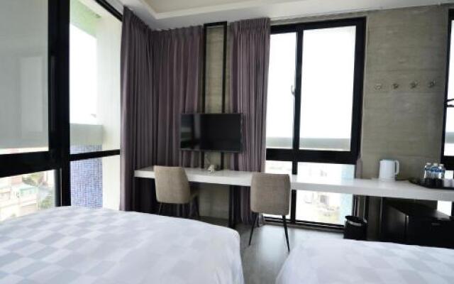 Sky Square Business Travel