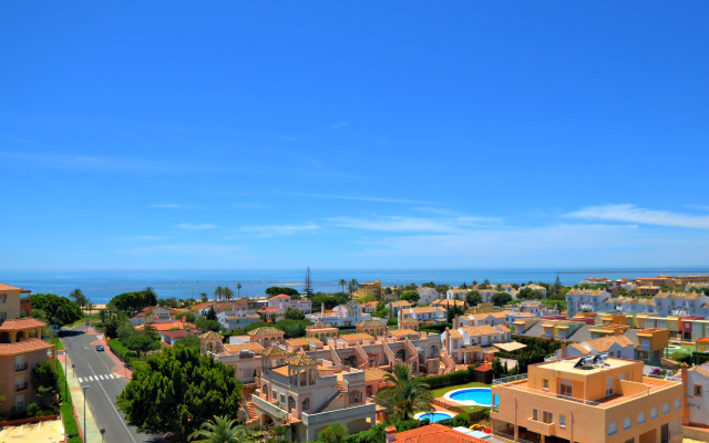 Apartamentos Leo Canela