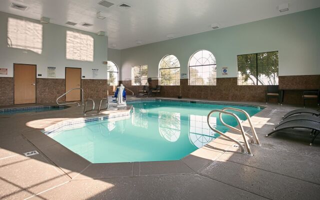 Best Western Plus Wendover Inn