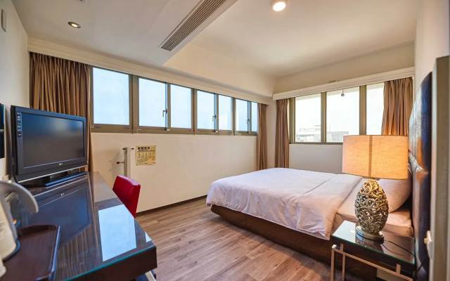 Jih Lih Hotel