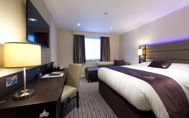 Premier Inn Slough Central South