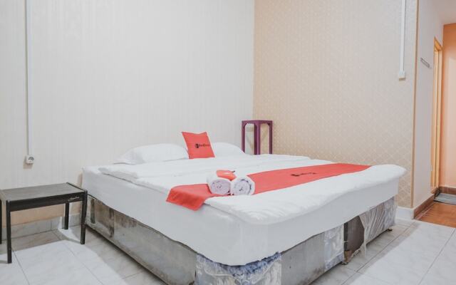 RedDoorz Syariah near Mall Boemi Kedaton Lampung