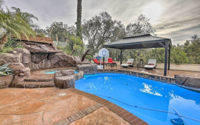 Chic Whittier Oasis: Private Pool, Grill + Hot Tub