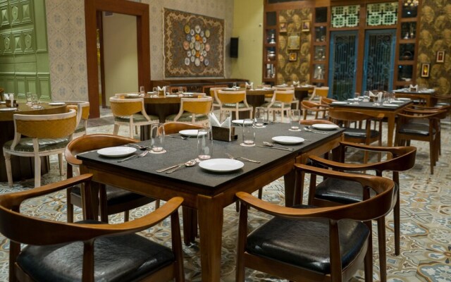Hotel Clarks Inn Suites Kangra