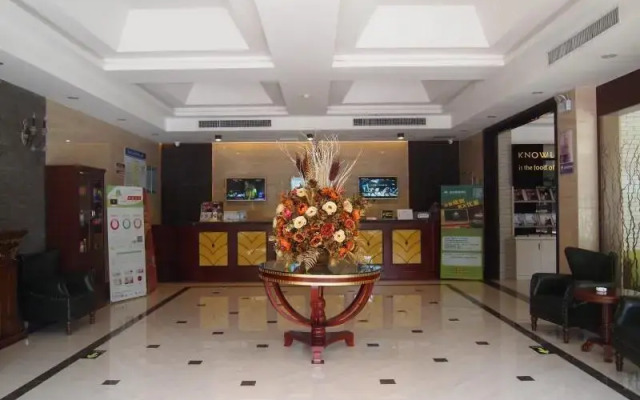 GreenTree Inn HeBi HengShan Road Business Hotel