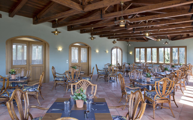 Eretria Hotel & Spa Resort
