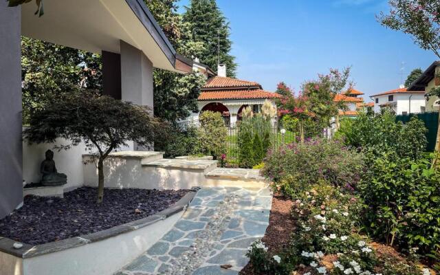 Stella House B&B + Free park