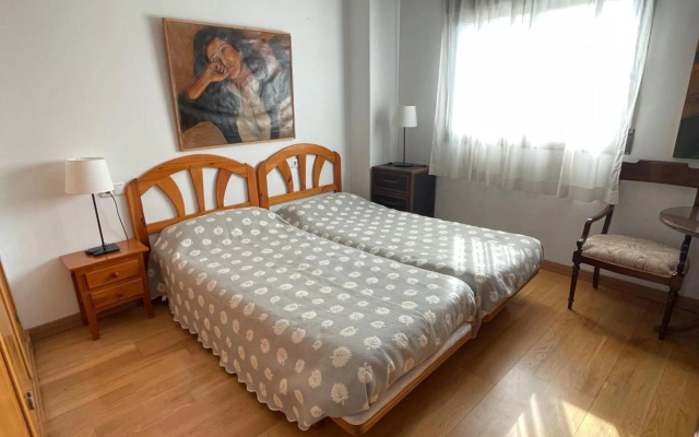 Piso centro de Granada junto al metro