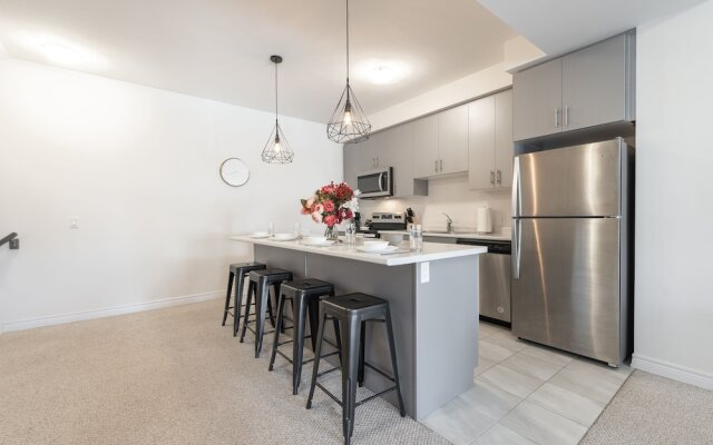 Superb Brand New Spacious Town Home