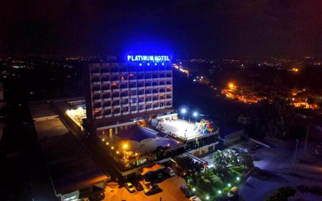 Platinum Hotel