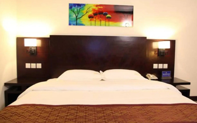 Li River Hotel