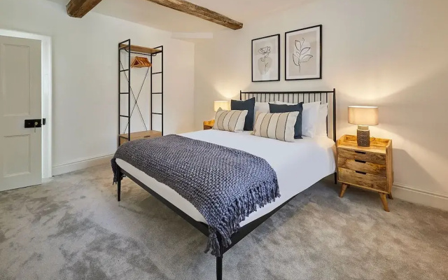 Host Stay Stay House