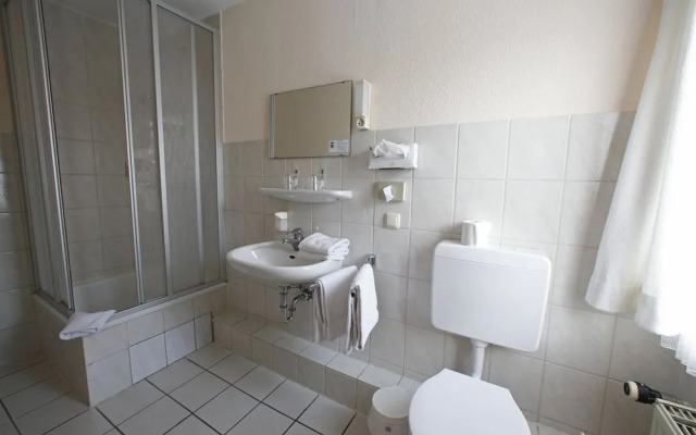 Lüttje Burg Hotel & Restaurant