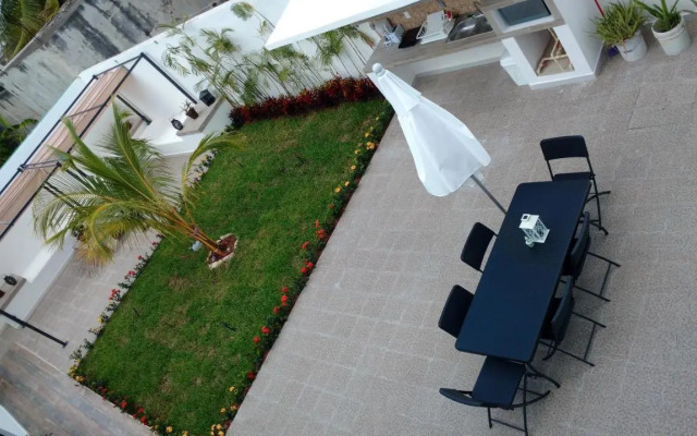 Vacation Rental - Standard Room at Casa Cocoa