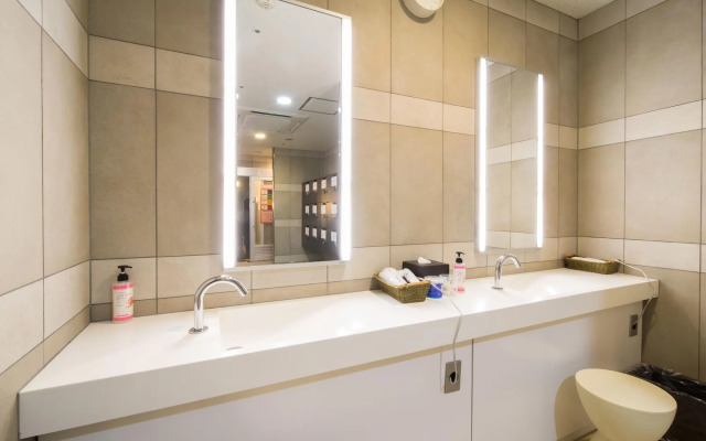 SUPER HOTEL Premier JR Nara Station