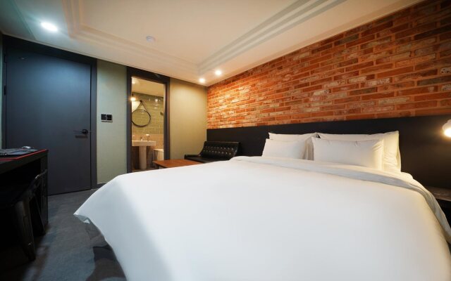 Hotel Anytime