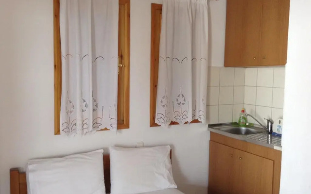 Filippos Rooms Afissos