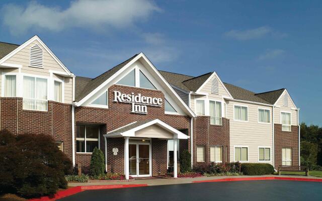 Residence Inn by Marriott Atlanta Airport North/Virginia Ave