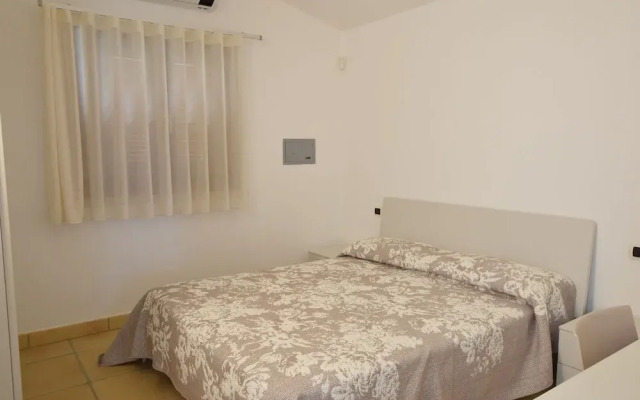 Luisa Apartment In Budoni Shared Pool