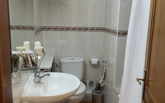 Hostal Escuils