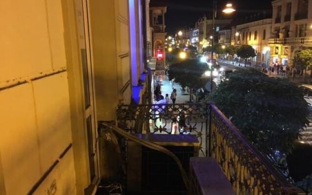 Express Shopping Otel