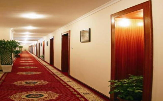 Tibet Bog Garden Hotel