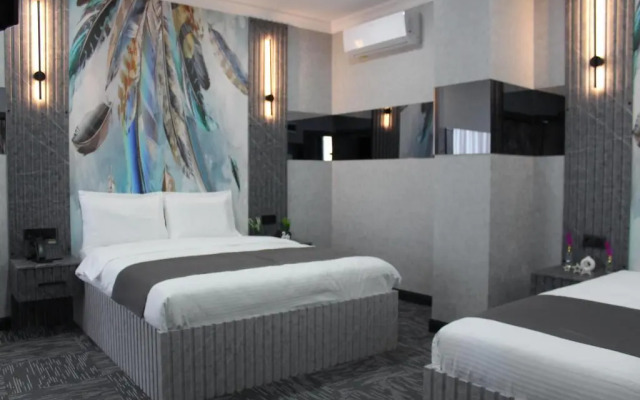 City Night Hotels